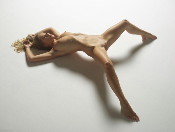 Vaizdas #7 iš galerijos Darina L bodyscapes